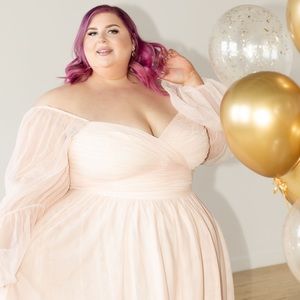 Eloquii Pink beautiful Dress - size 28